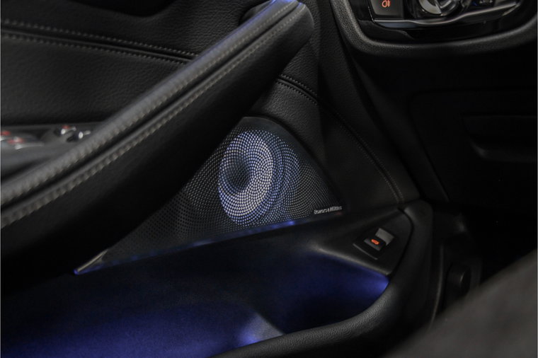 Vehicle Image 26