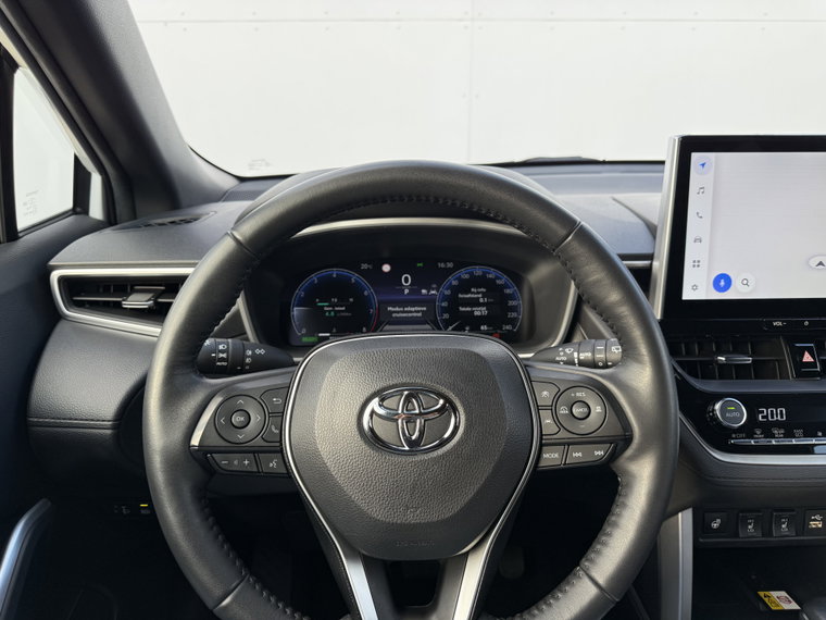 Vehicle Image 11