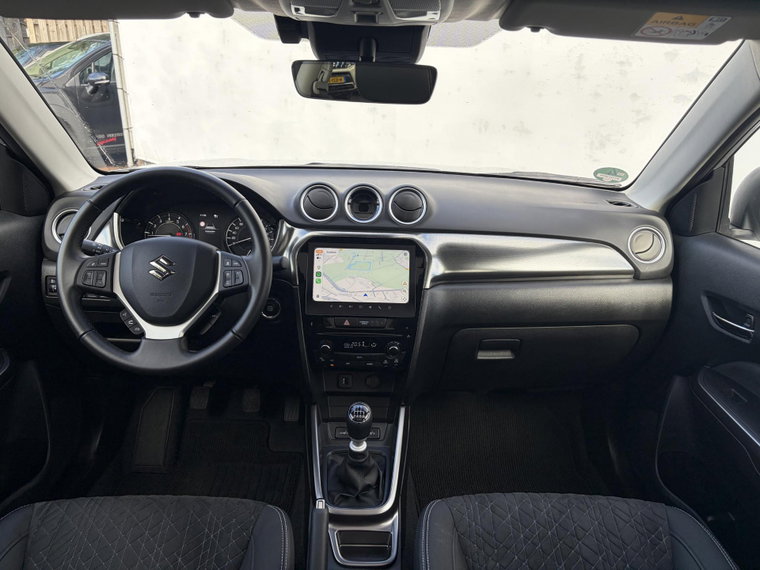 Vehicle Image 21