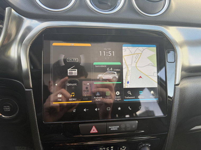 Vehicle Image 32