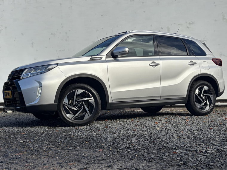 Vehicle Image 9