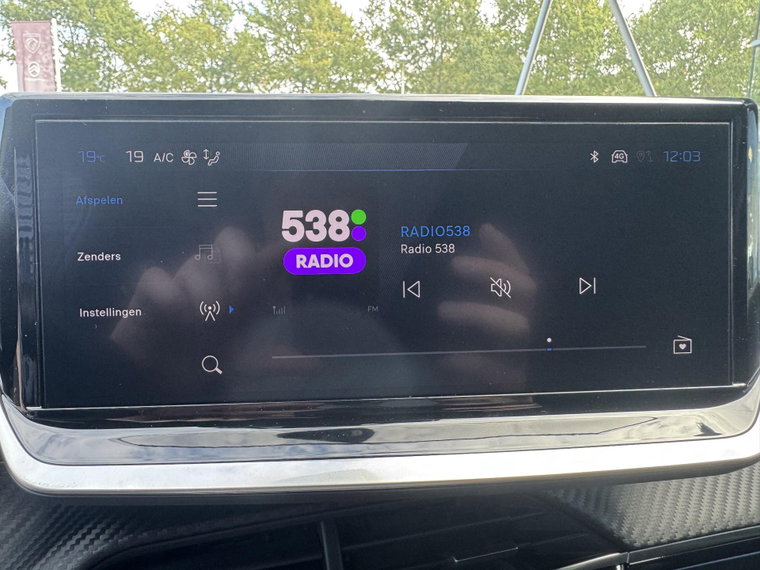 Vehicle Image 20