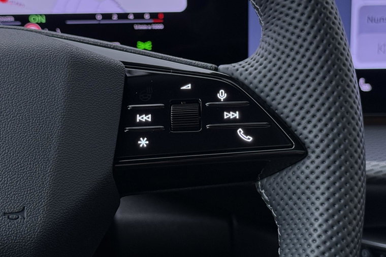 Vehicle Image 45