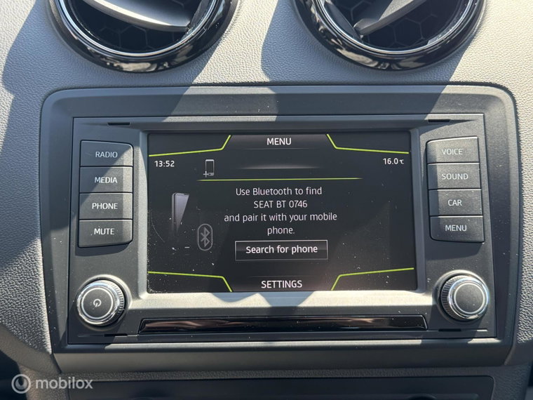 Vehicle Image 17