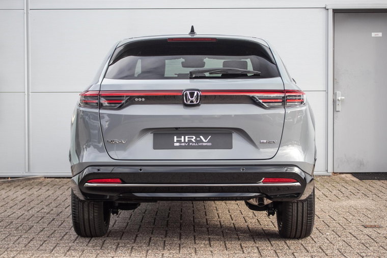 Vehicle Image 13