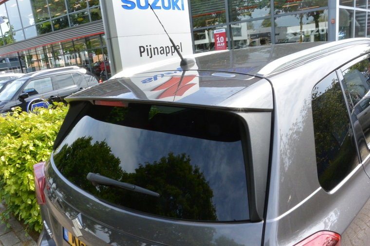 Vehicle Image 13