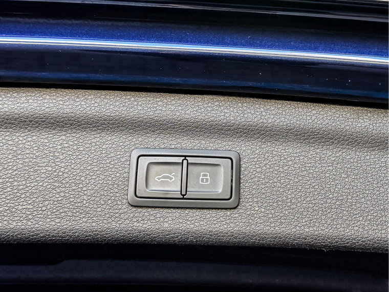 Vehicle Image 53