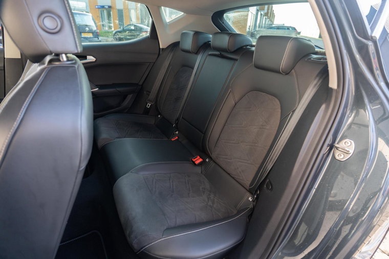 Vehicle Image 35