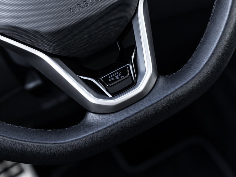 Vehicle Image 38