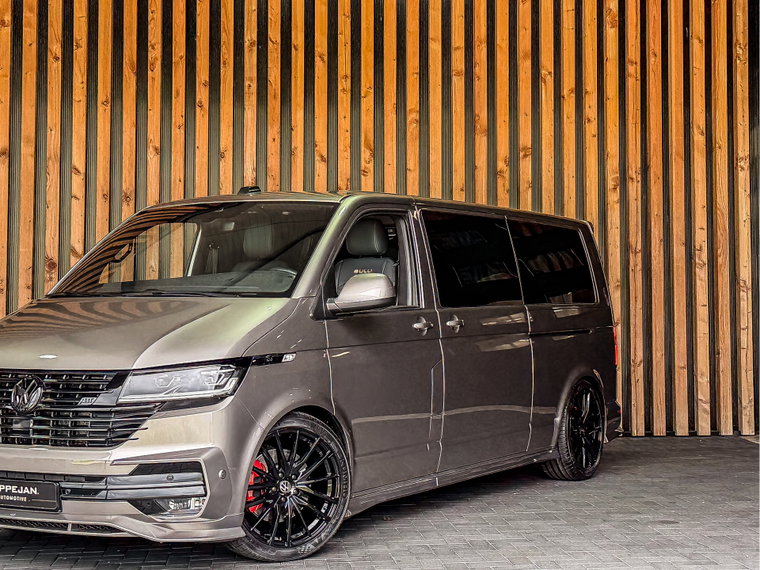 Vehicle Image 33