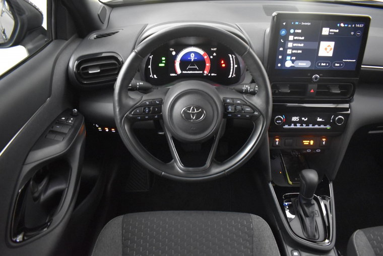 Vehicle Image 13