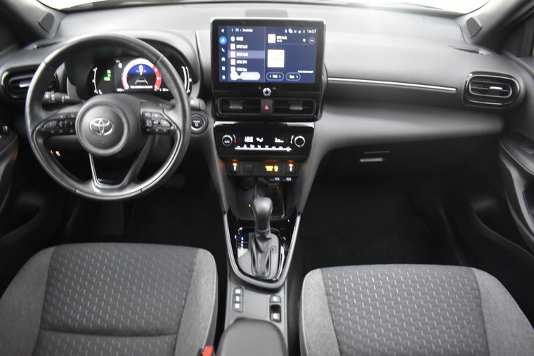 Vehicle Image 11