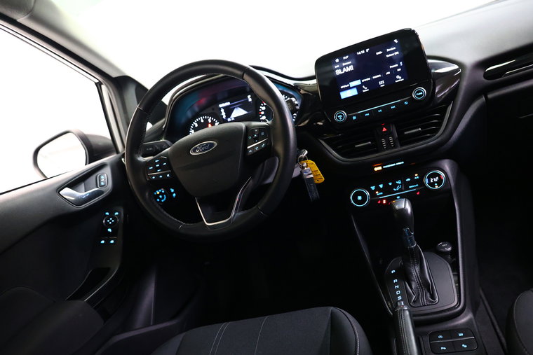 Vehicle Image 31