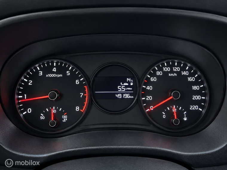Vehicle Image 12