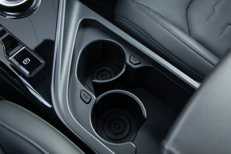 Vehicle Image 36