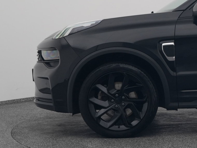 Vehicle Image 21
