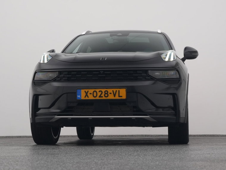 Vehicle Image 35