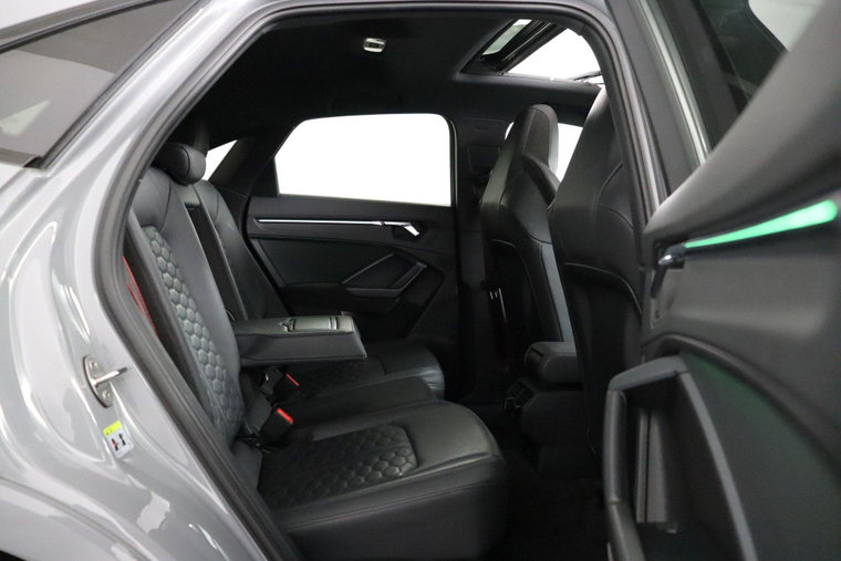 Vehicle Image 41
