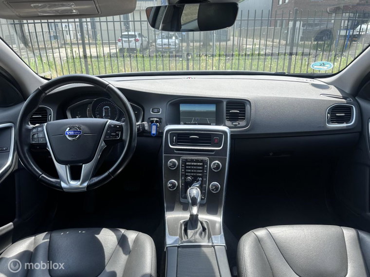 Vehicle Image 39