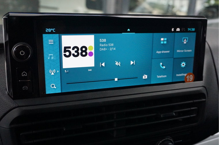 Vehicle Image 11