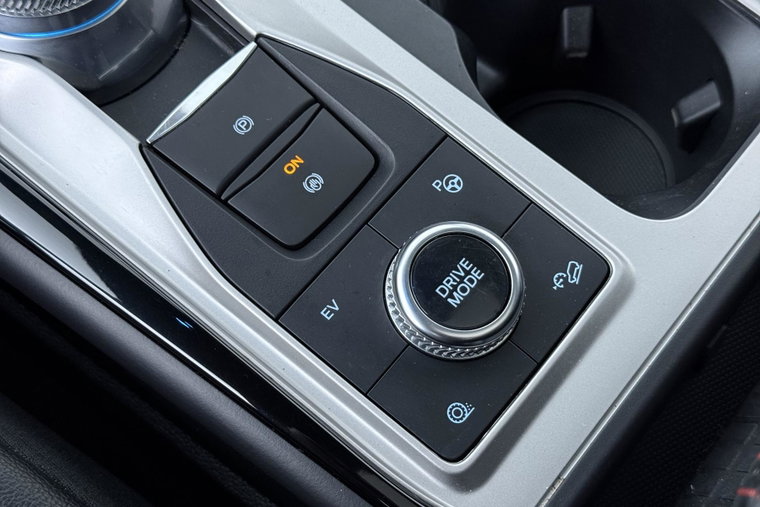 Vehicle Image 39