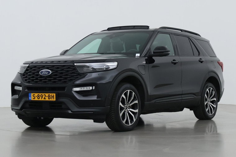 Vehicle Image 8