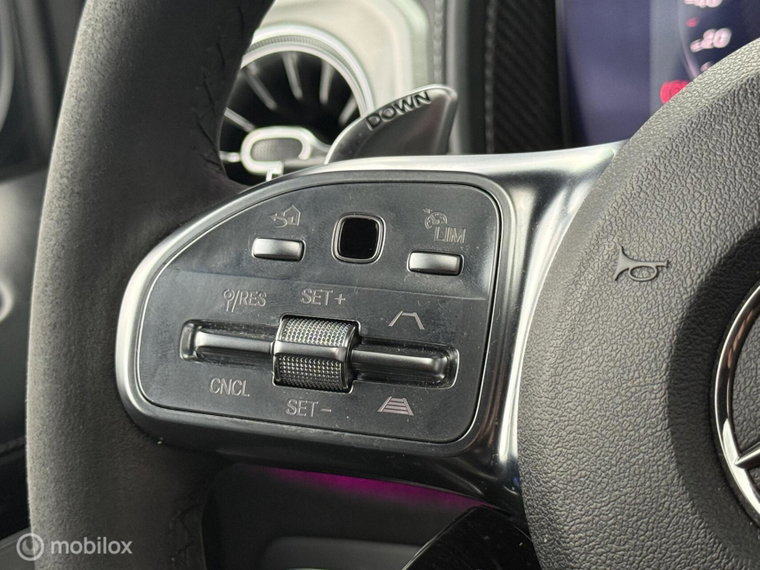 Vehicle Image 34