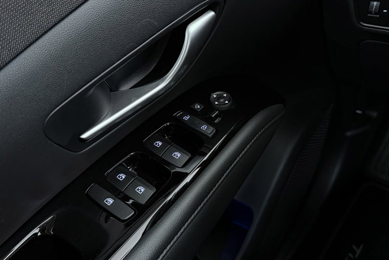 Vehicle Image 37