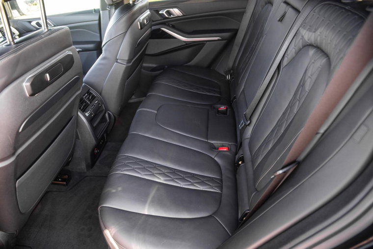 Vehicle Image 36