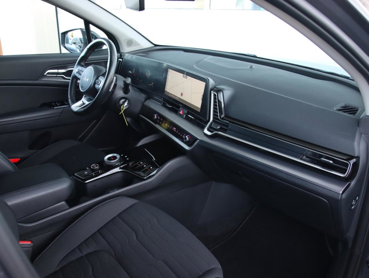 Vehicle Image 37