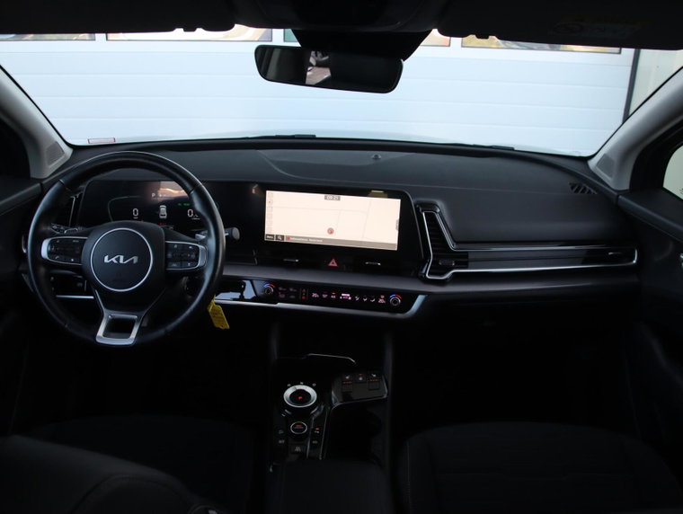 Vehicle Image 38
