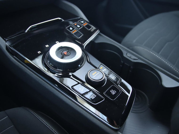 Vehicle Image 45