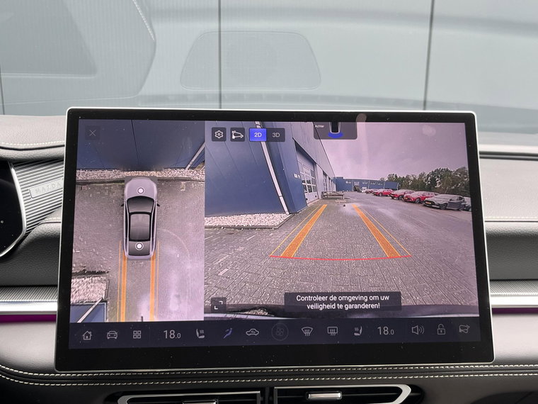 Vehicle Image 36