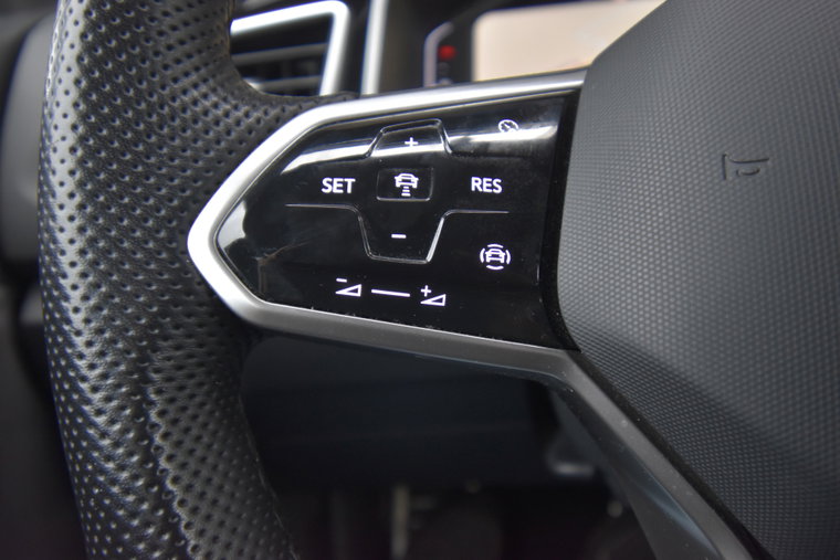 Vehicle Image 45
