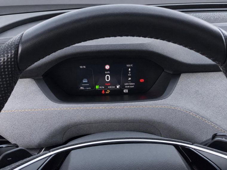 Vehicle Image 23