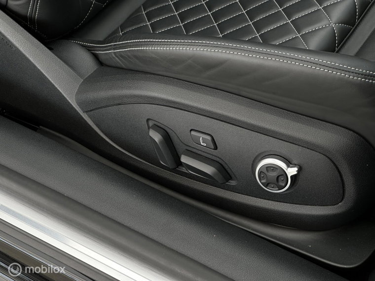 Vehicle Image 45