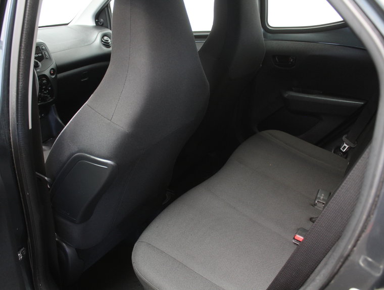 Vehicle Image 31