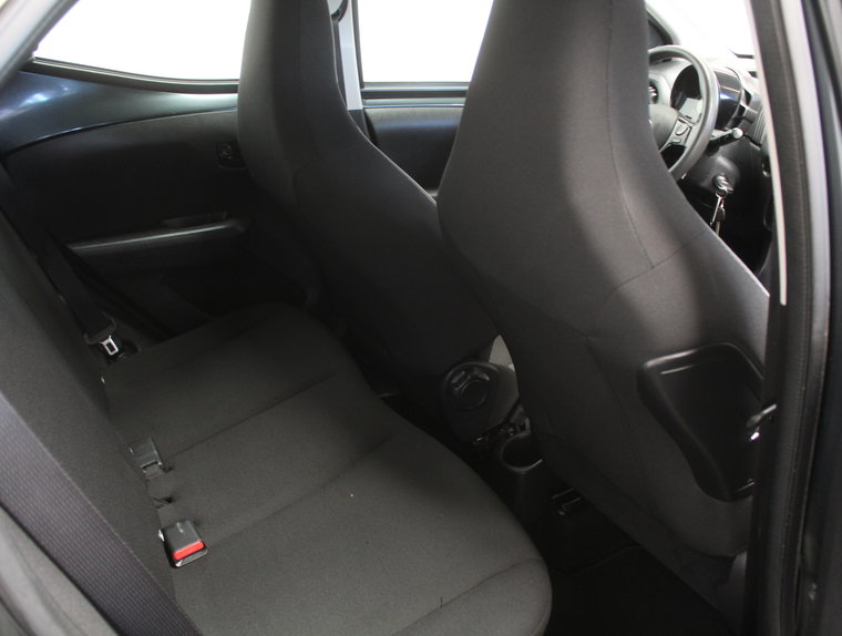 Vehicle Image 39