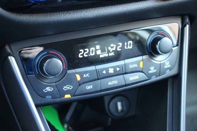 Vehicle Image 23