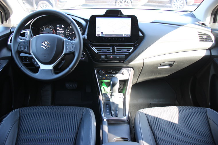 Vehicle Image 7