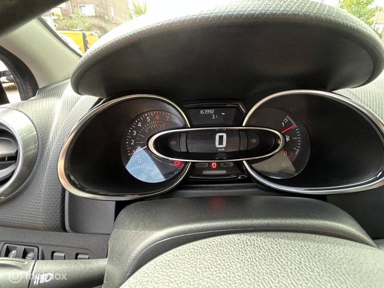 Vehicle Image 28