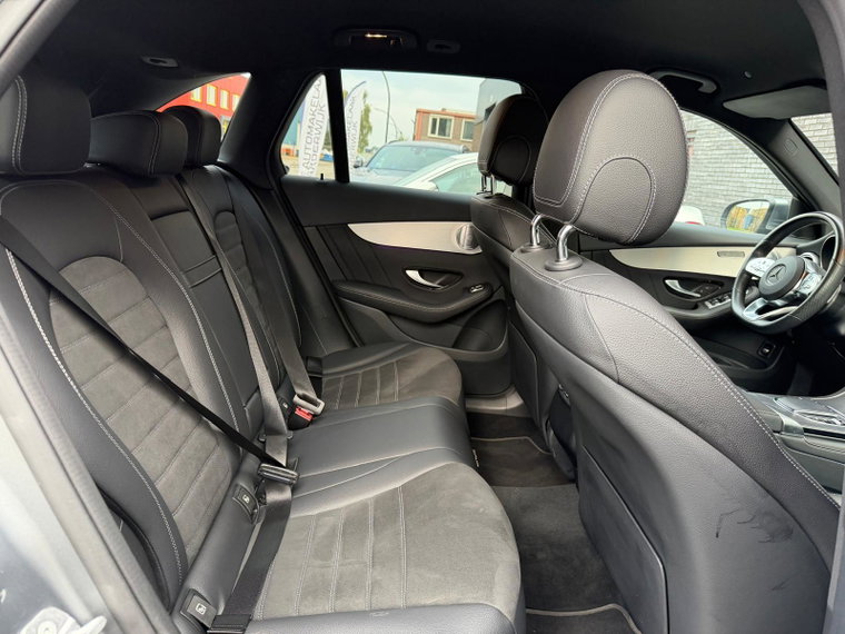 Vehicle Image 33