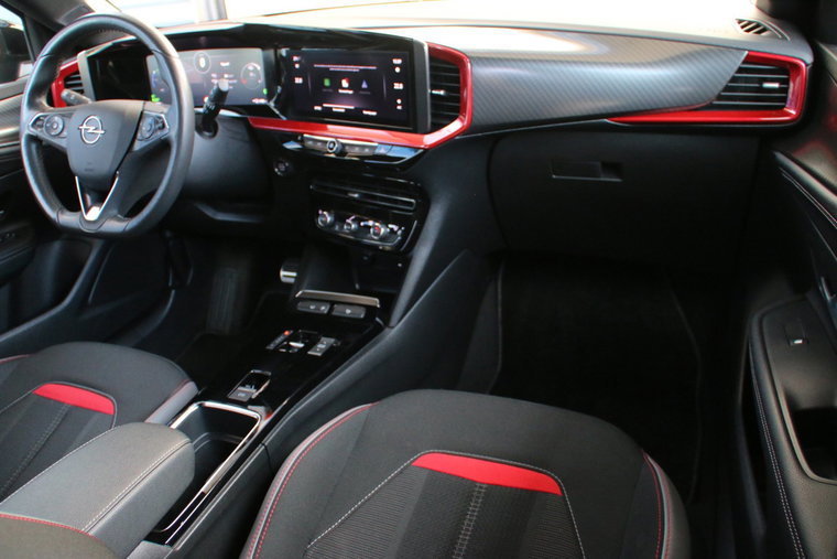 Vehicle Image 10