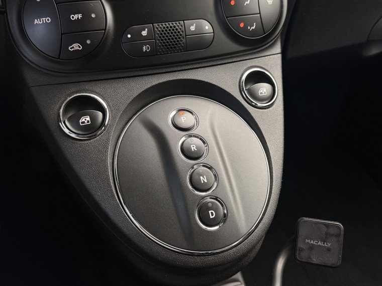 Vehicle Image 29