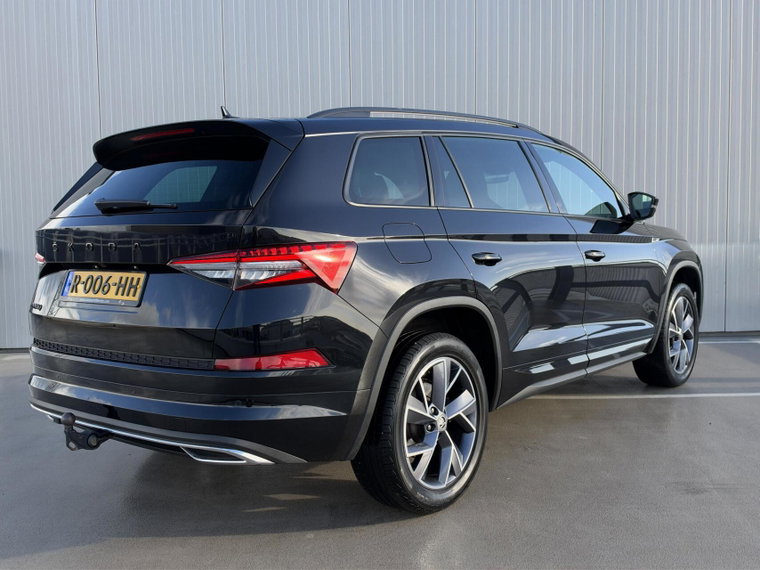 Vehicle Image 38