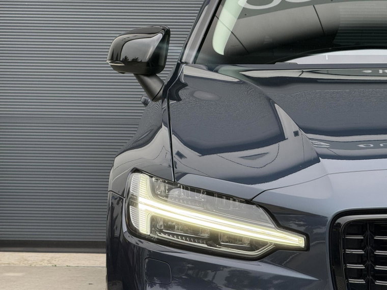 Vehicle Image 40