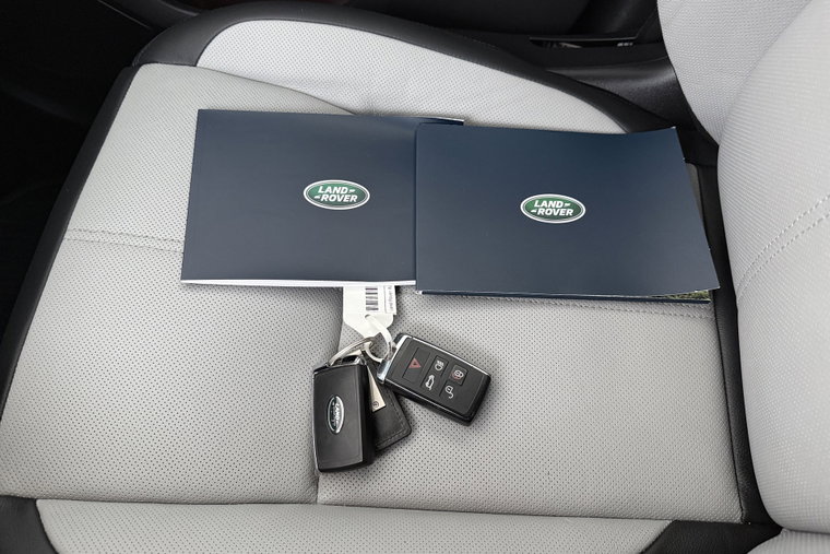 Vehicle Image 31