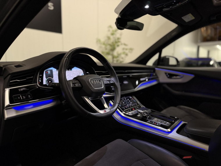 Vehicle Image 47