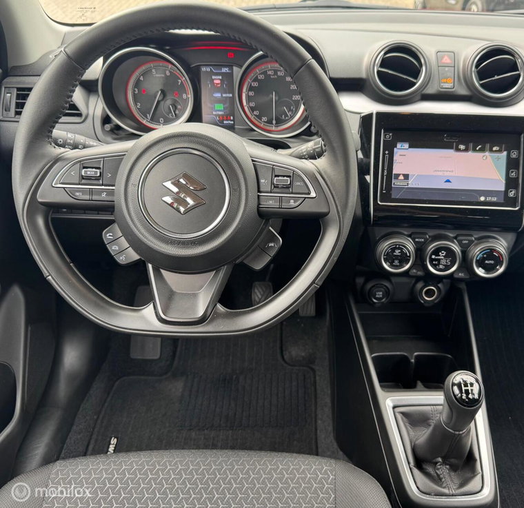 Vehicle Image 14