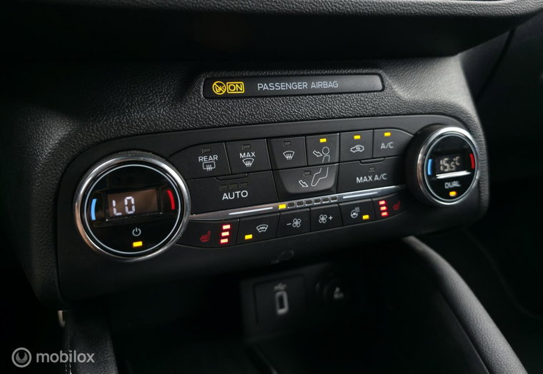 Vehicle Image 28